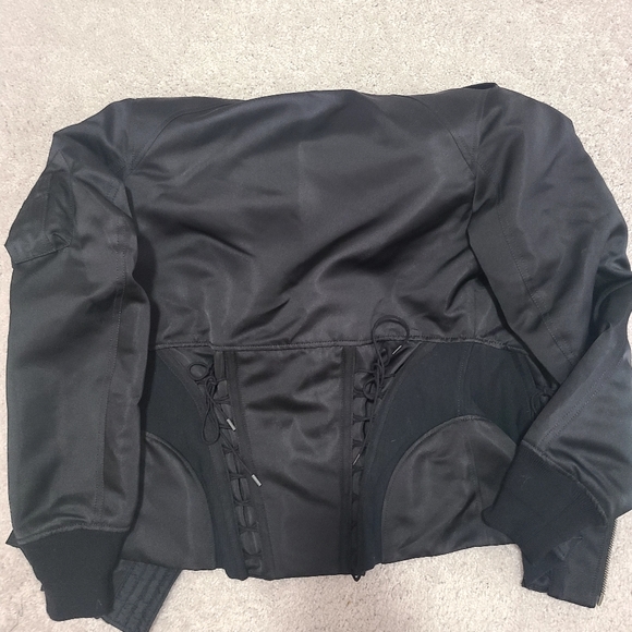 Jacket - Picture 2 of 4